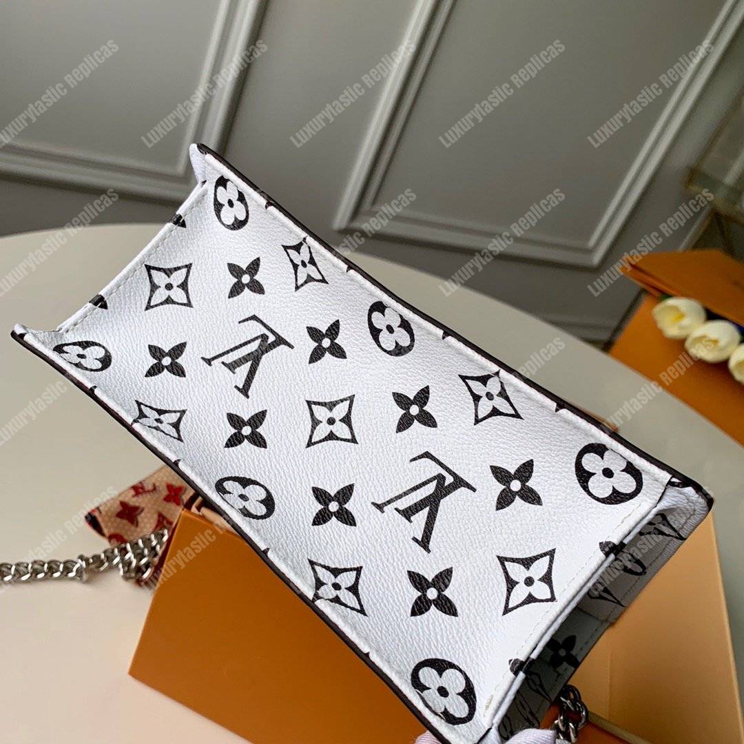 LV Wynwood Monogram Vernis Berlingot
