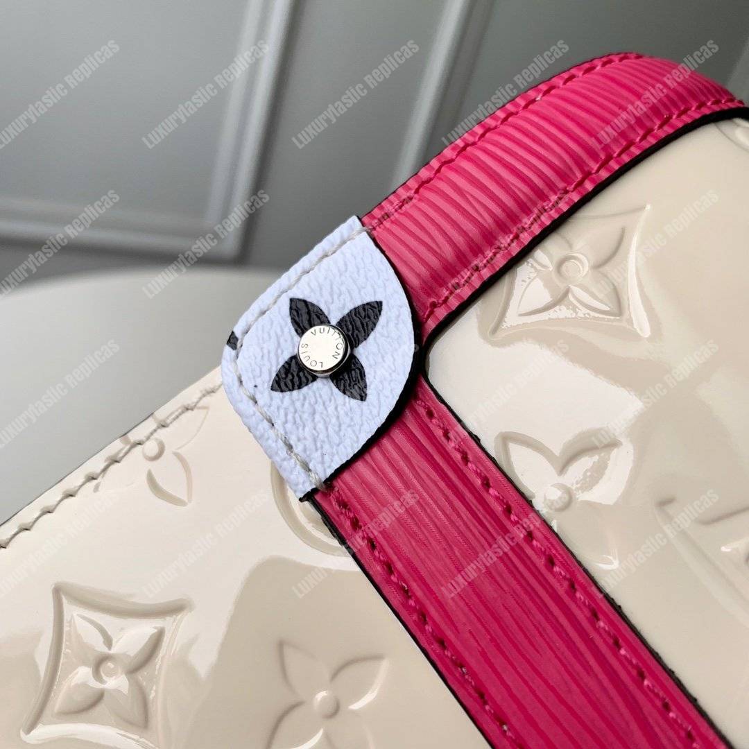 LV Wynwood Monogram Vernis Creme