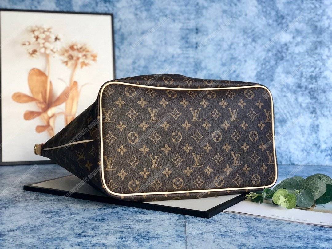 LV Palermo GM Tote Monogram Canvas