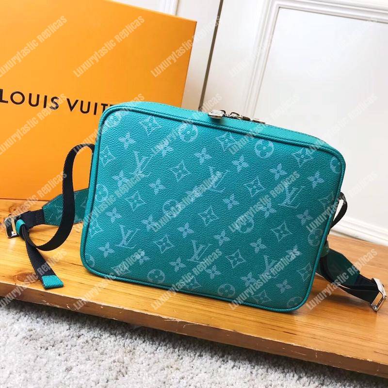 LV Outdoor Messenger K45 Taiga Monogram Vert