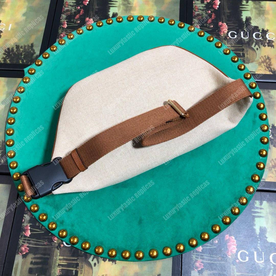 G*u*i vintage canvas belt bag