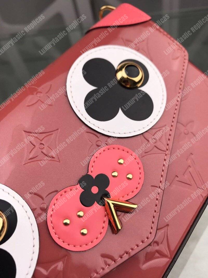 LV Pochette Felicie Monogram Puppy Face