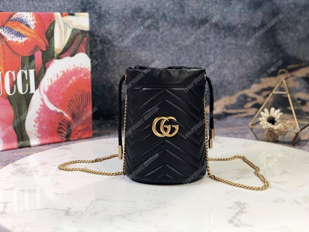G*u*i gg marmont mini bucket bag black