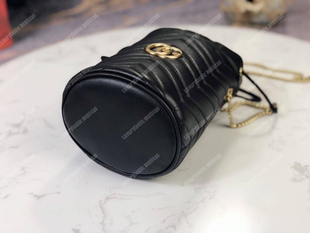 G*u*i gg marmont mini bucket bag black