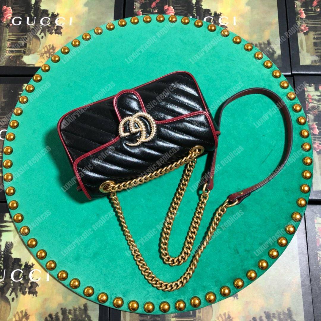 G*u*i gg marmont matelassé mini bag black cerise
