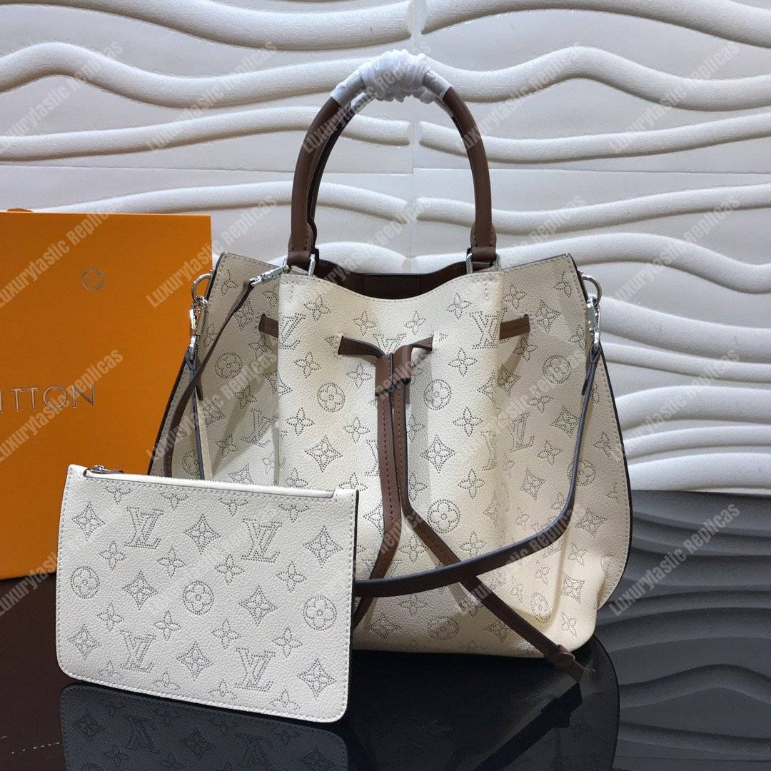 LV Girolata Handbag Mahina Creme