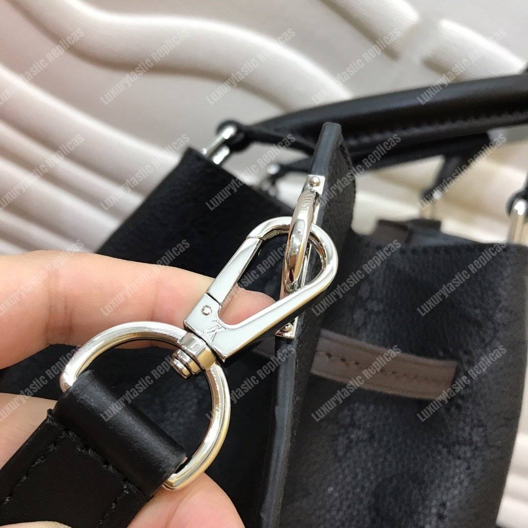 LV Girolata Handbag Mahina Noir