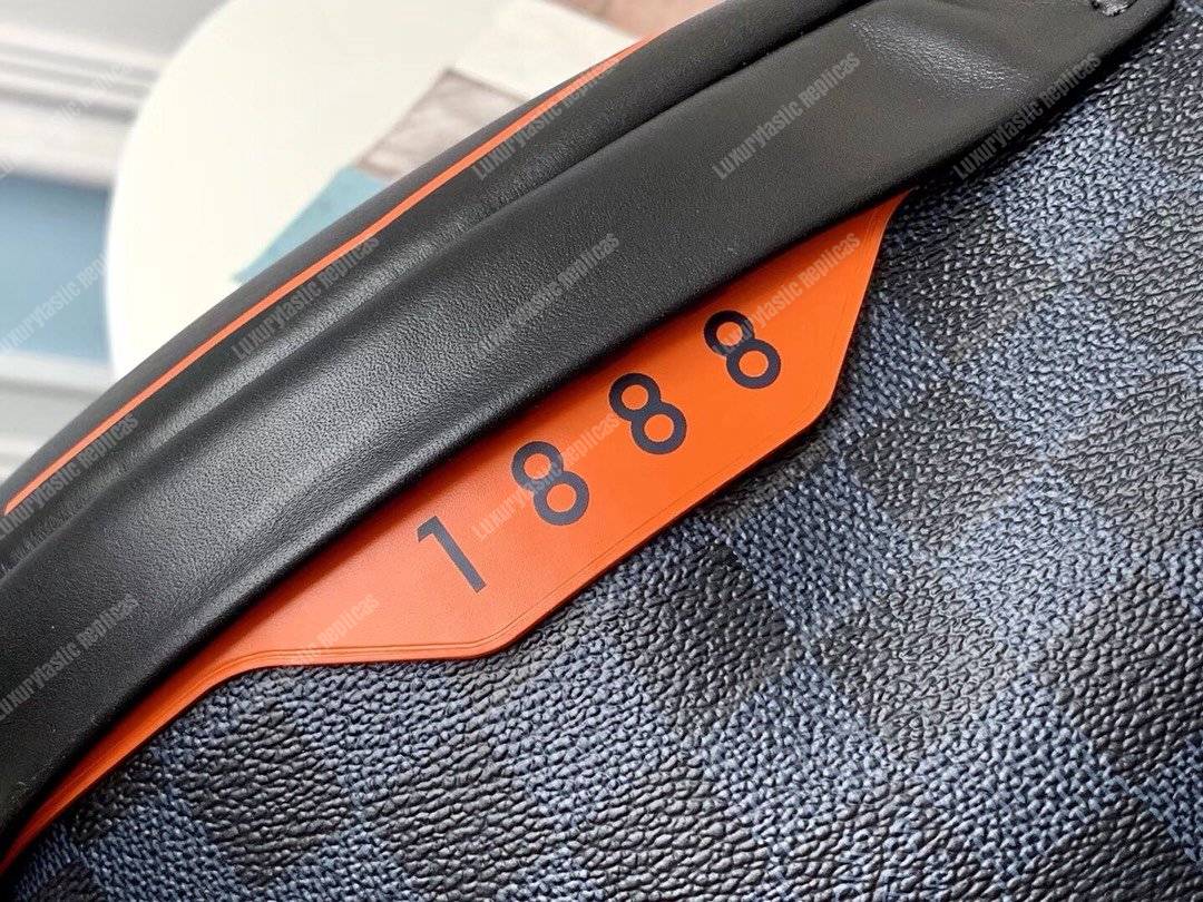 LV Damier Cobalt Canvas Race Discovery Bumbag