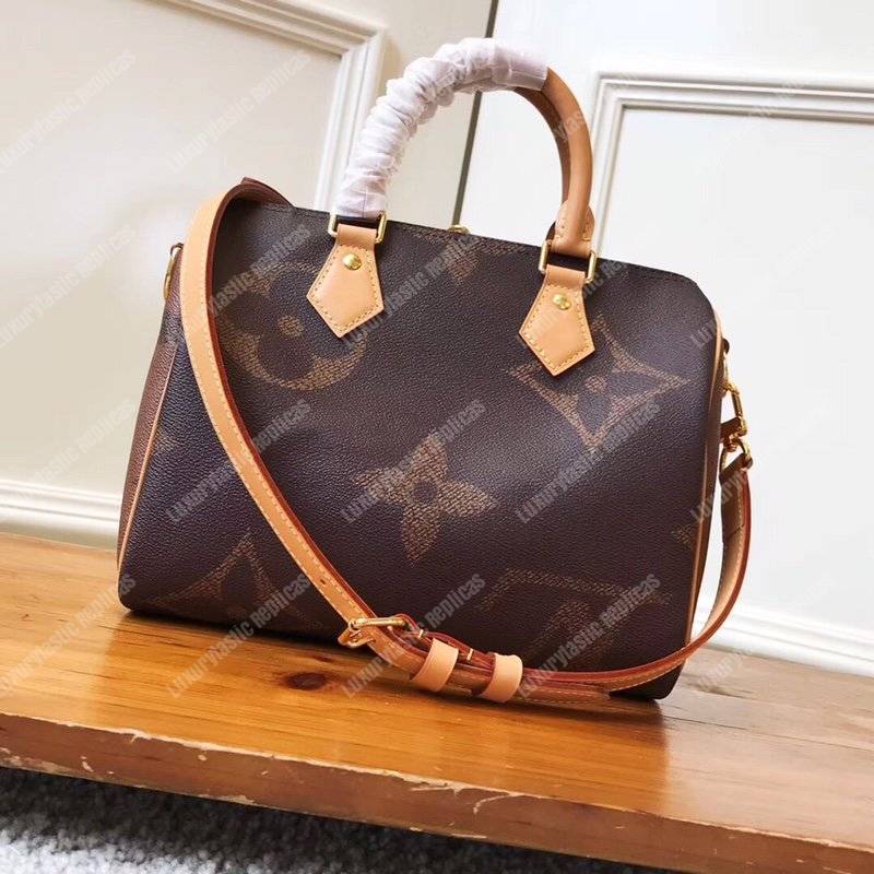 LV Speedy Bandoulière 25 Monogram Giant