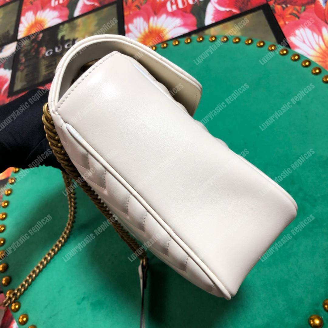G*u*i gg marmont medium matelasse shoulder bag white