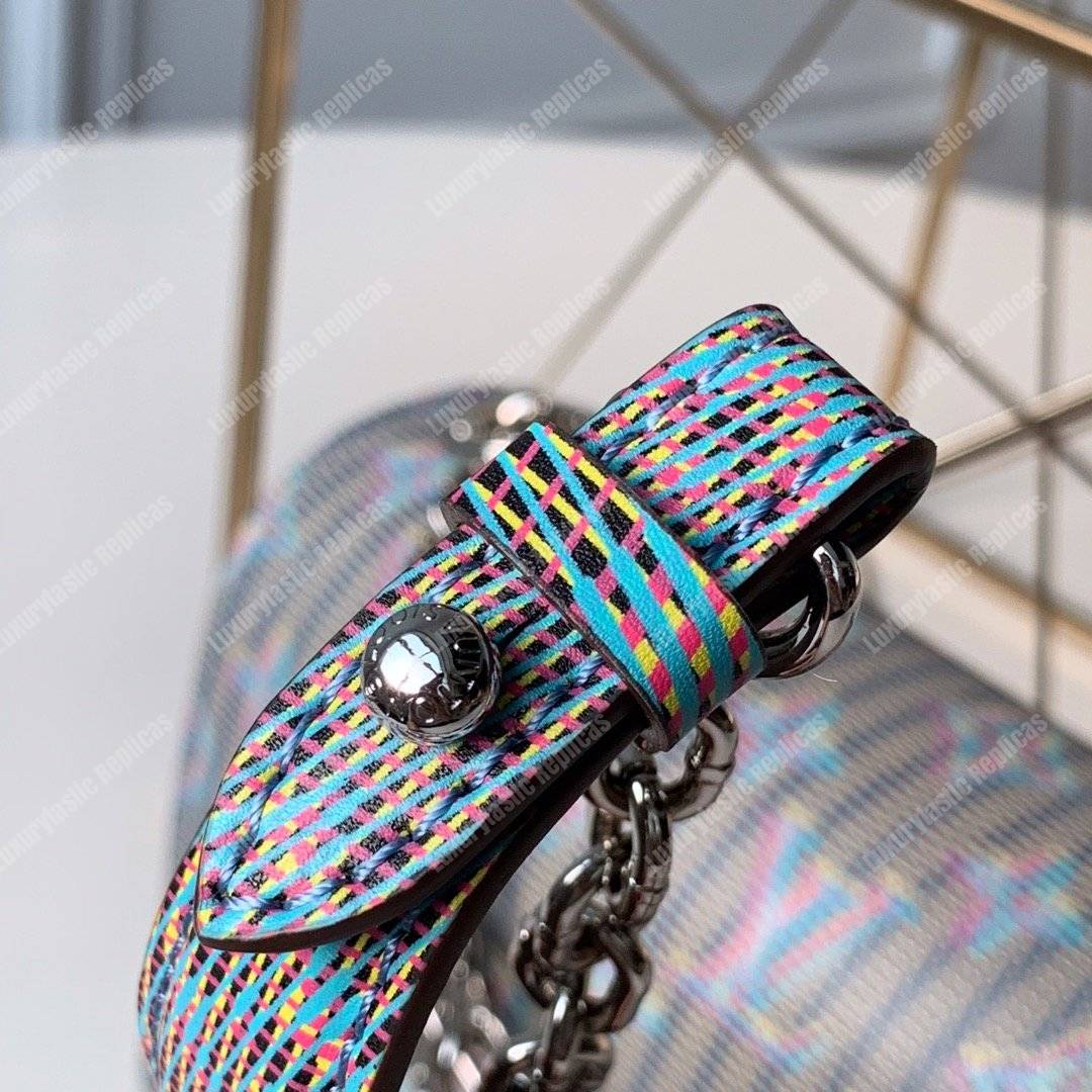 LV Twist MM Monogram LV Pop Blue