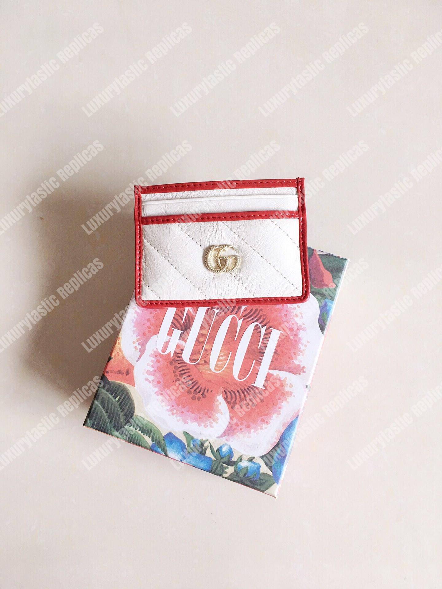 G*u*i gg marmont card case twisted white