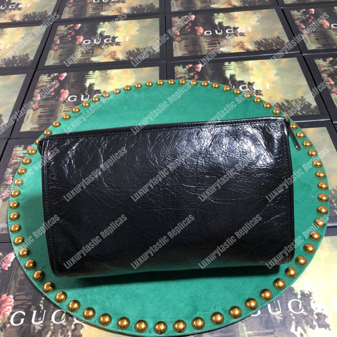 G*u*i pouch with interlocking g