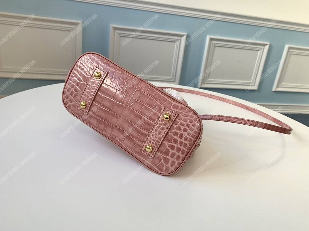 LV Alma BB Crocodilien Brillant Rose Tourmaline