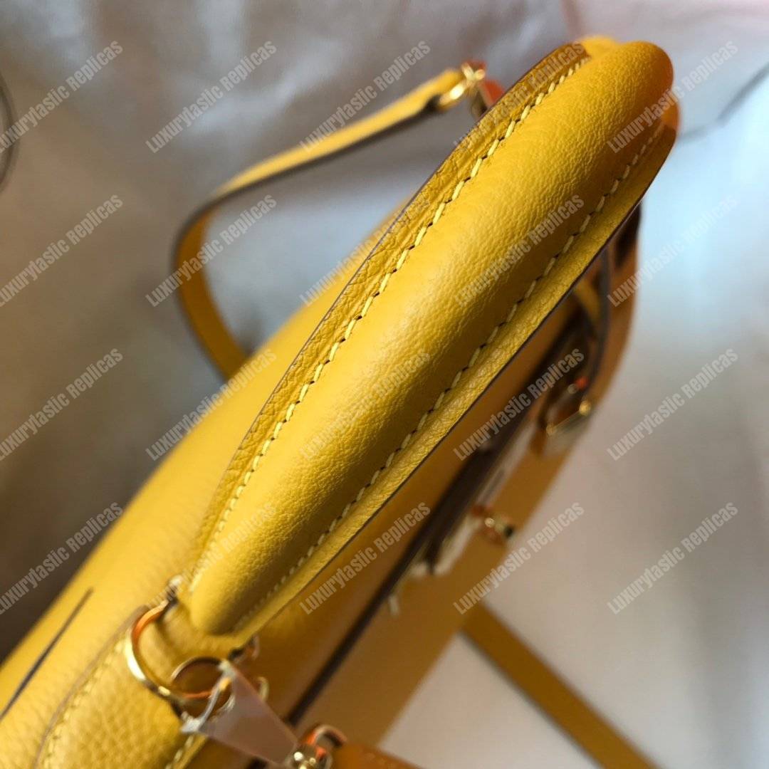 H**mes kelly 28 togo yellow soleil gold-toned hardware