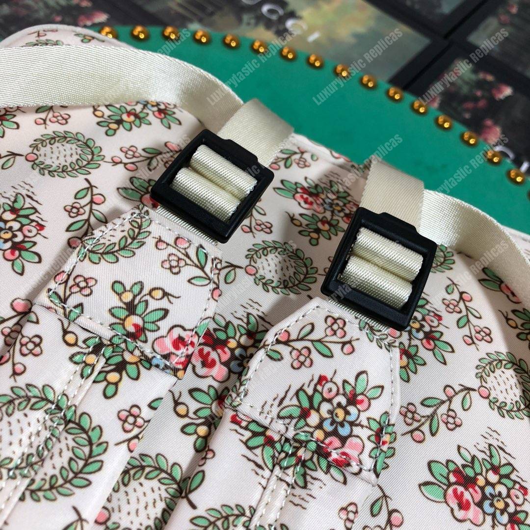 G*u*i medium backpack with ny yankees™ patch floral