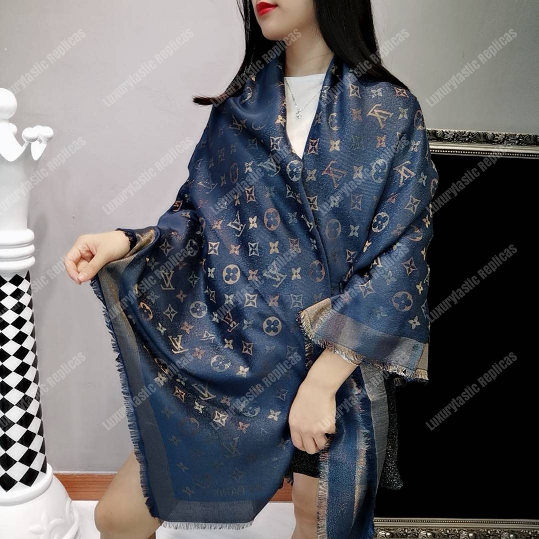 LV Monogram Shine Shawl Bleu Nuit