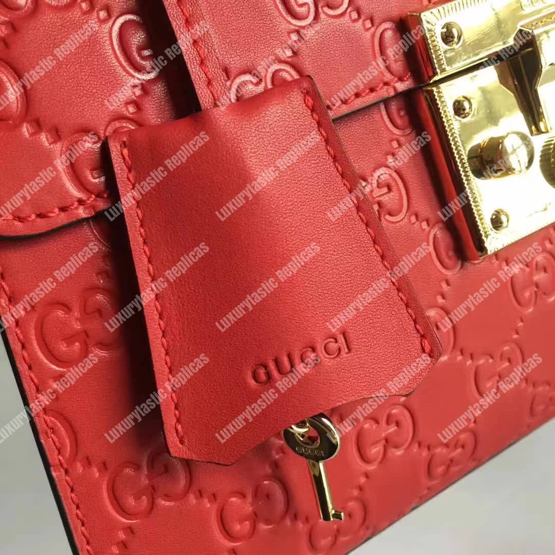 G*u*i padlock small signature top handle bag red