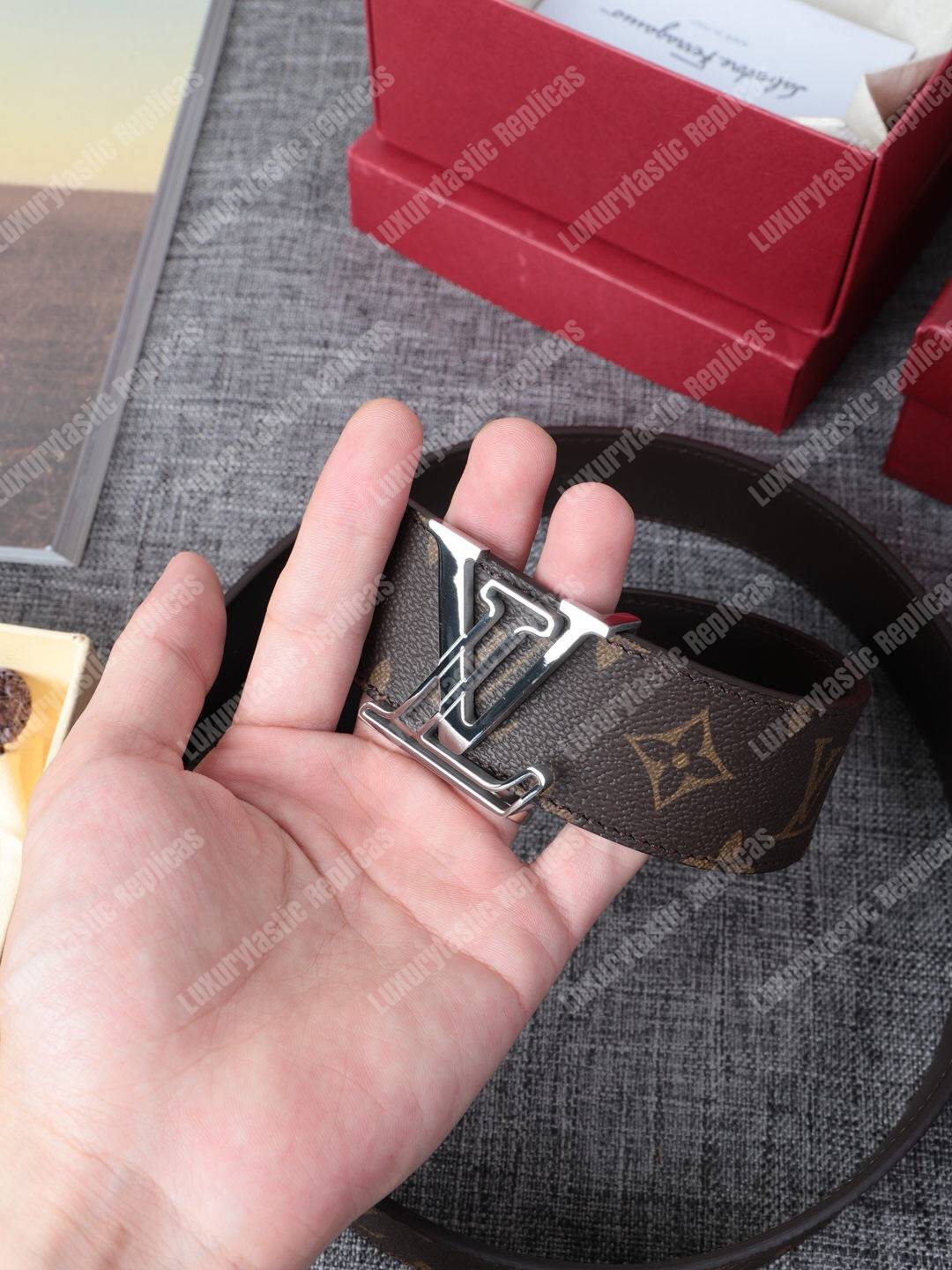 LV Line 40mm Reversible Monogram Belt