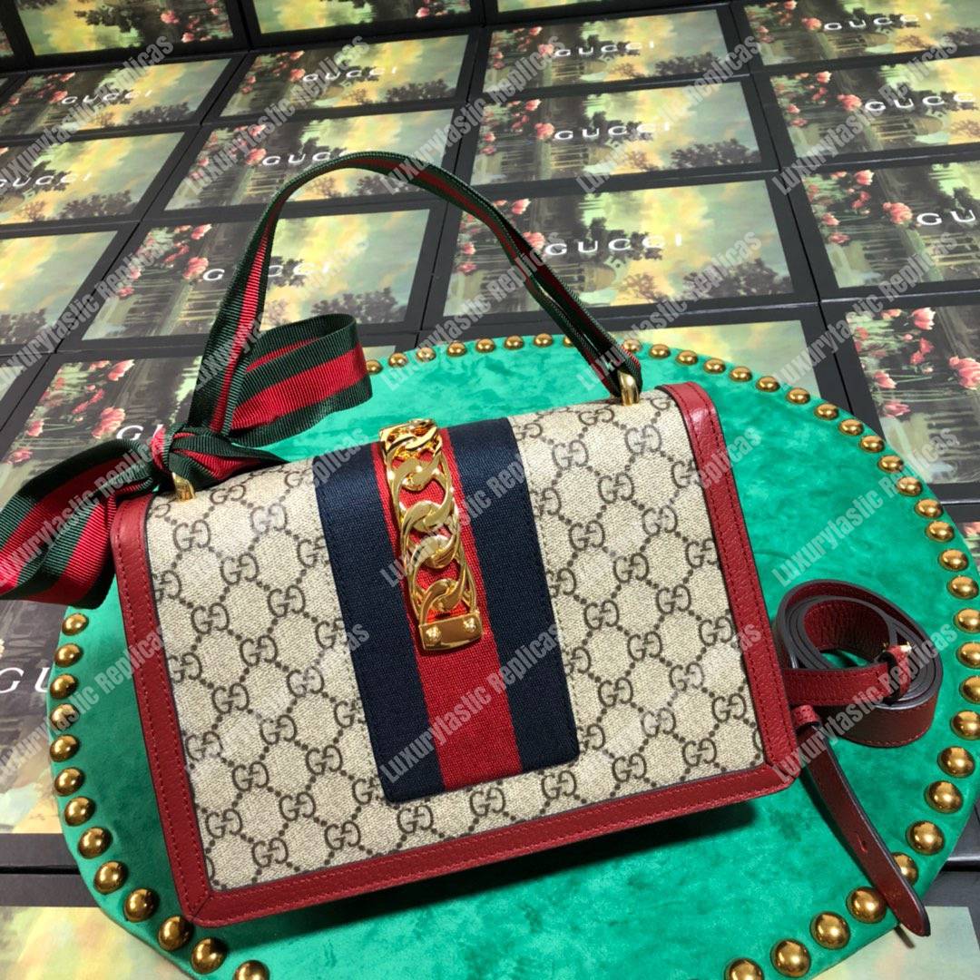 G*u*i gg sup*e canvas sylvie small shoulder bag red