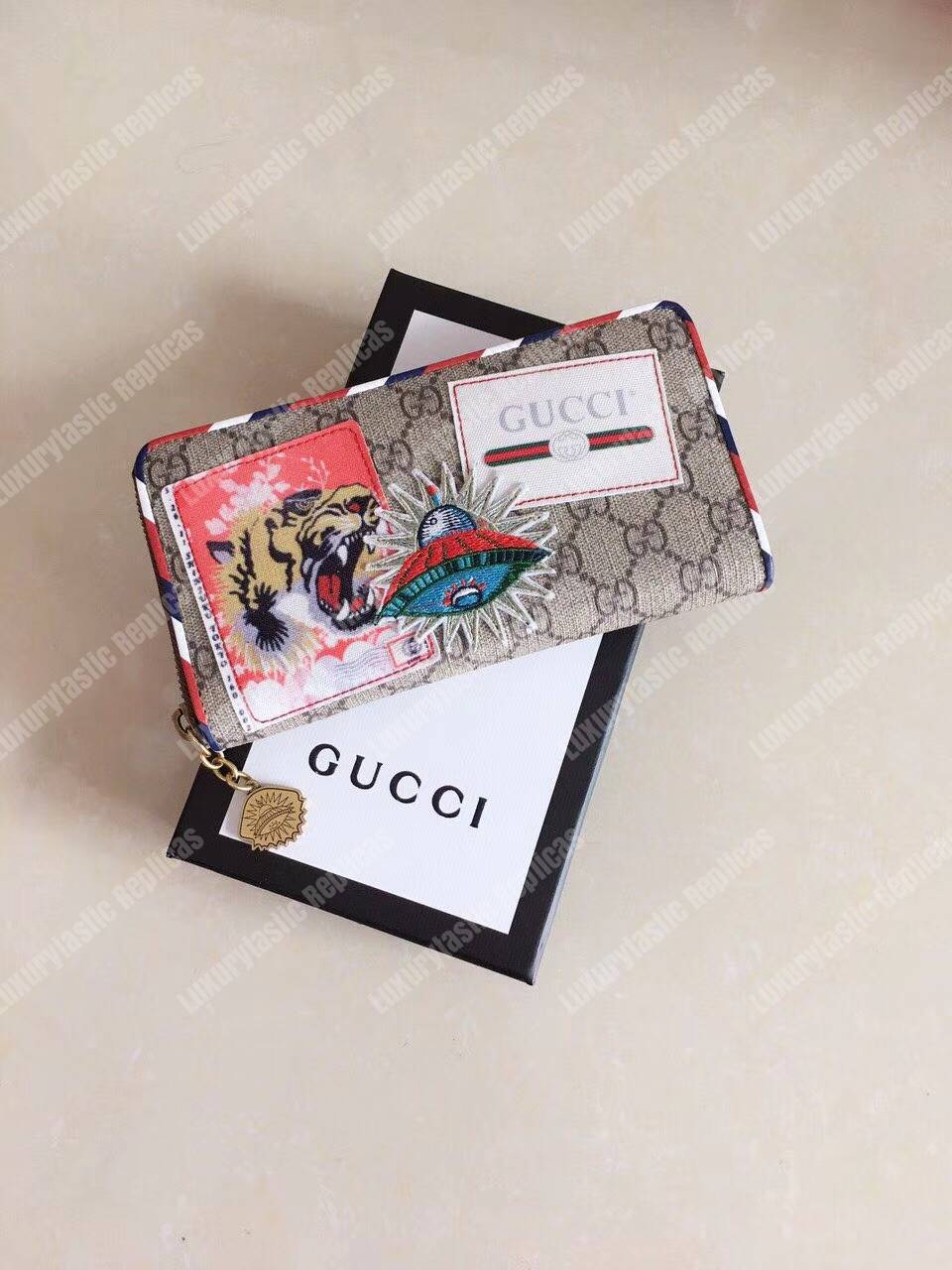 G*u*i courrier gg sup*e continental wallet