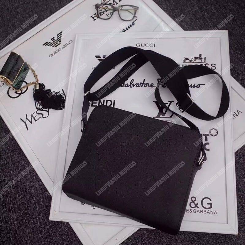 LV Anton Messenger PM Taiga Leather Ardoise