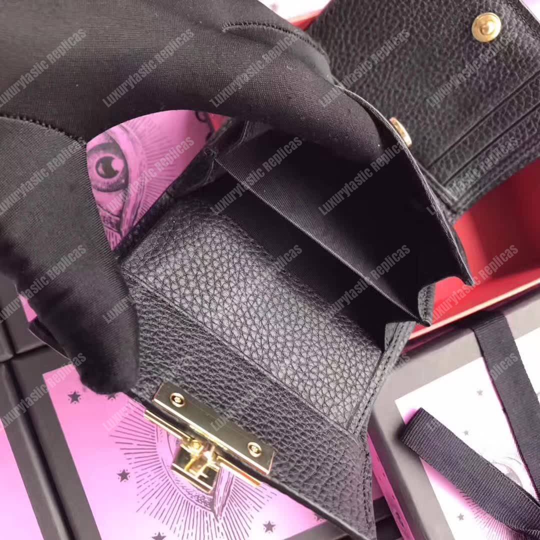 G*u*i padlock wallet black