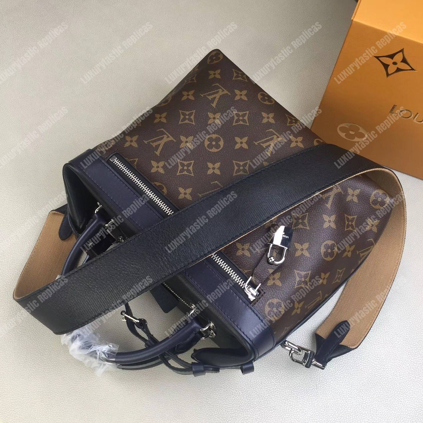 LV City Cruiser PM Tote Bag Monogram Canvas