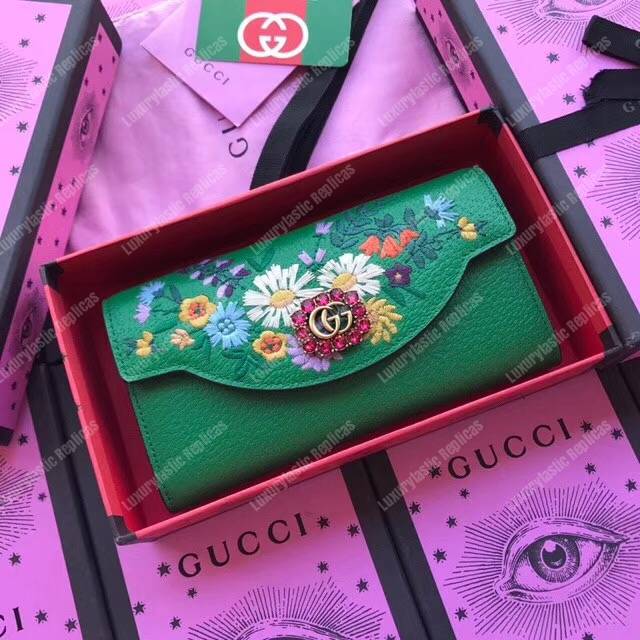 G*u*i embroidered leather continental wallet green