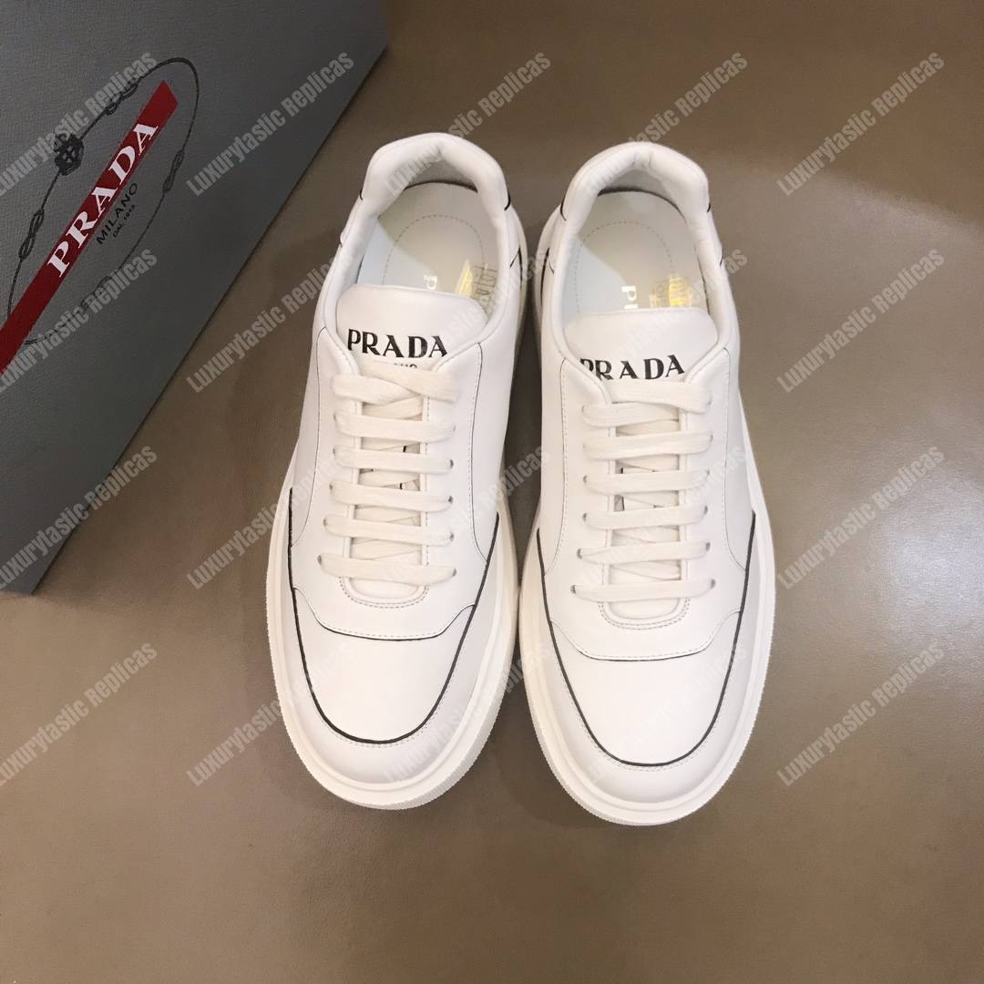 Pra*a leather sneakers white/black linning
