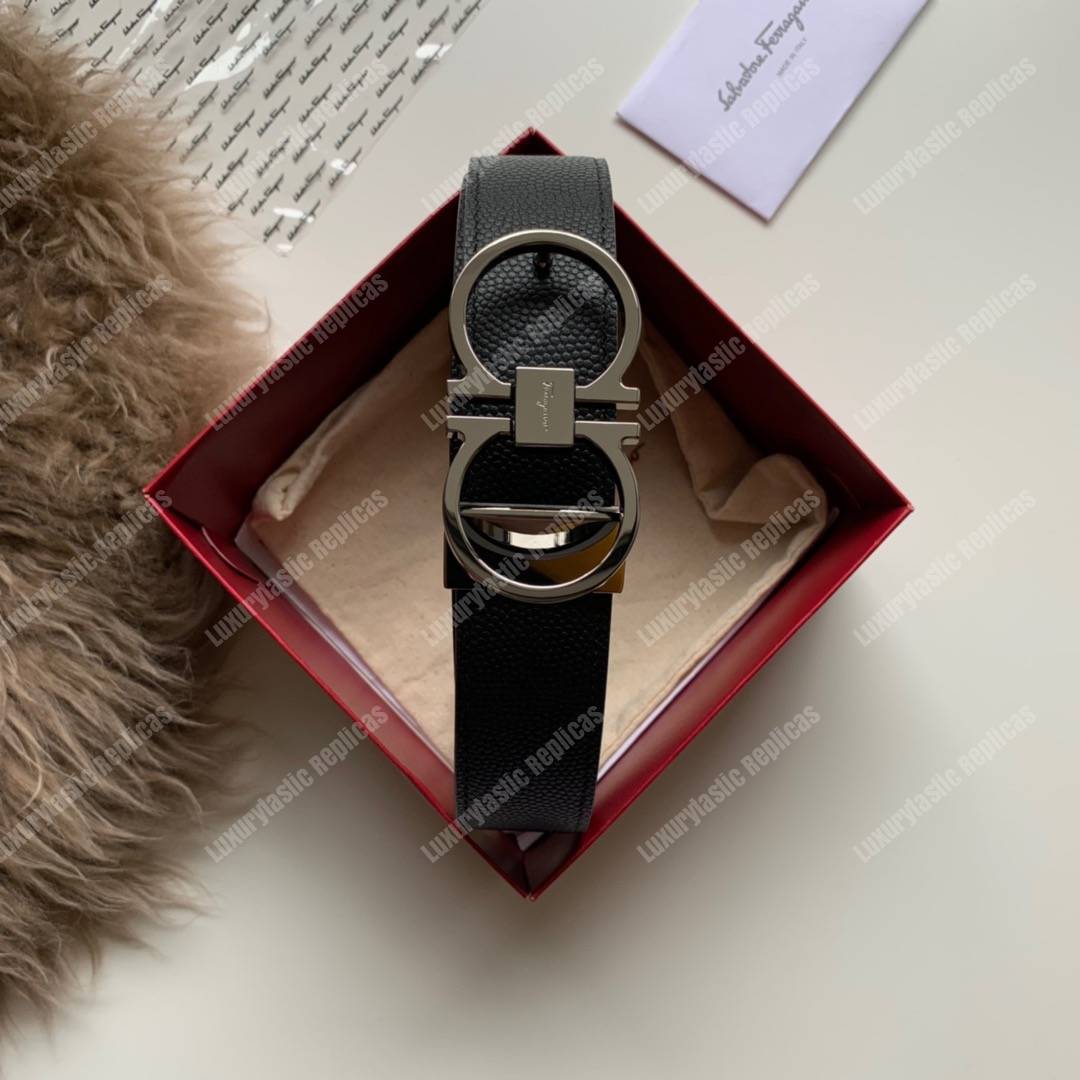 ﻿Salvatore Ferragamo Adjustable and Reversible Gancini Belt
