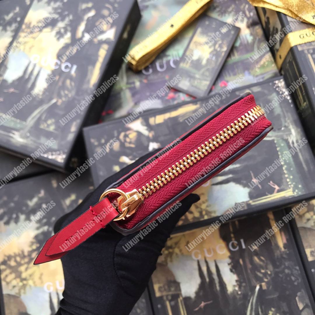 G*u*i signature zip around leather wallet red