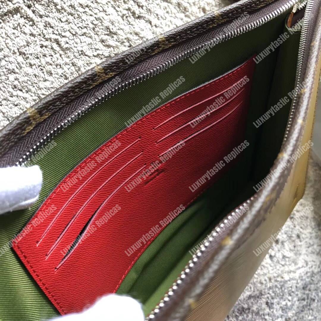 LV Pochette Voyage MM Epi Leather
