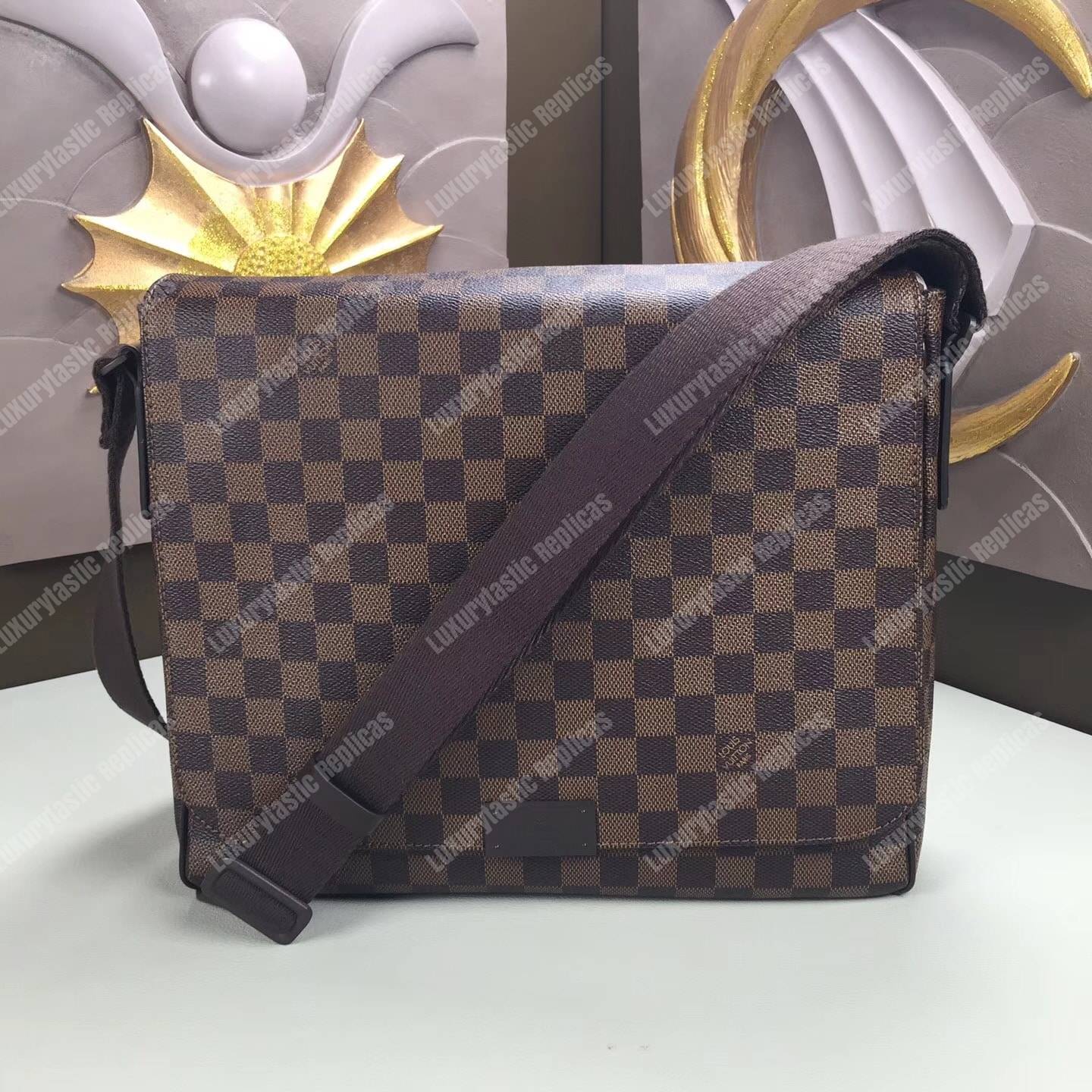 LV District MM Messenger Bag Damier Ebene Canvas