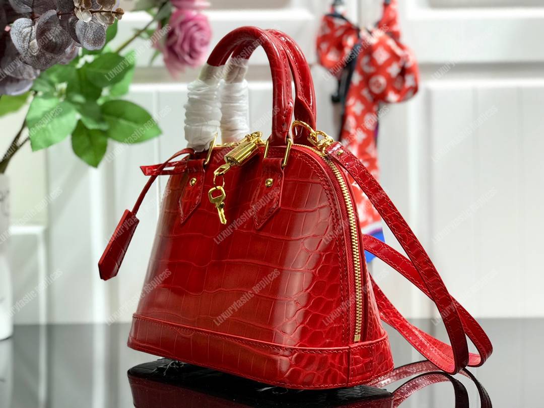 LV Alma BB Crocodilien Brillant Cerise