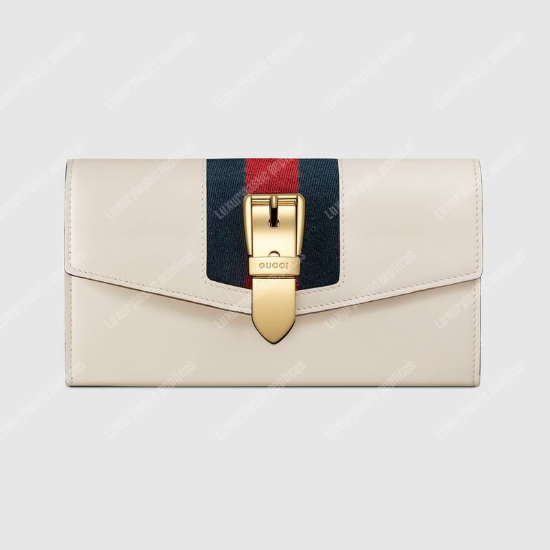 G*u*i sylvie leather continental wallet white