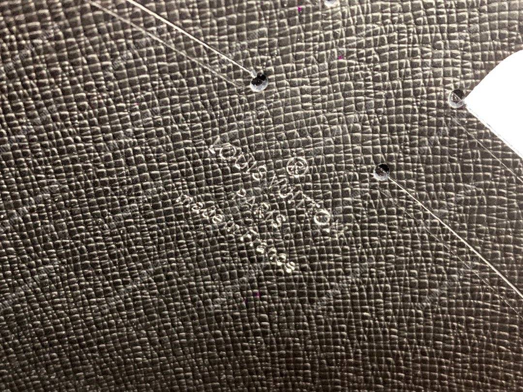 LV Pochette Voyage Black
