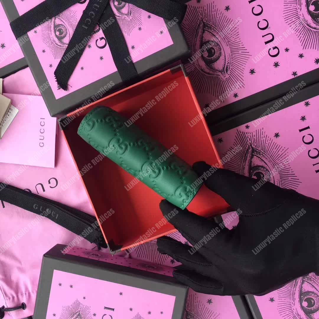 G*u*i signature card case in emerald green
