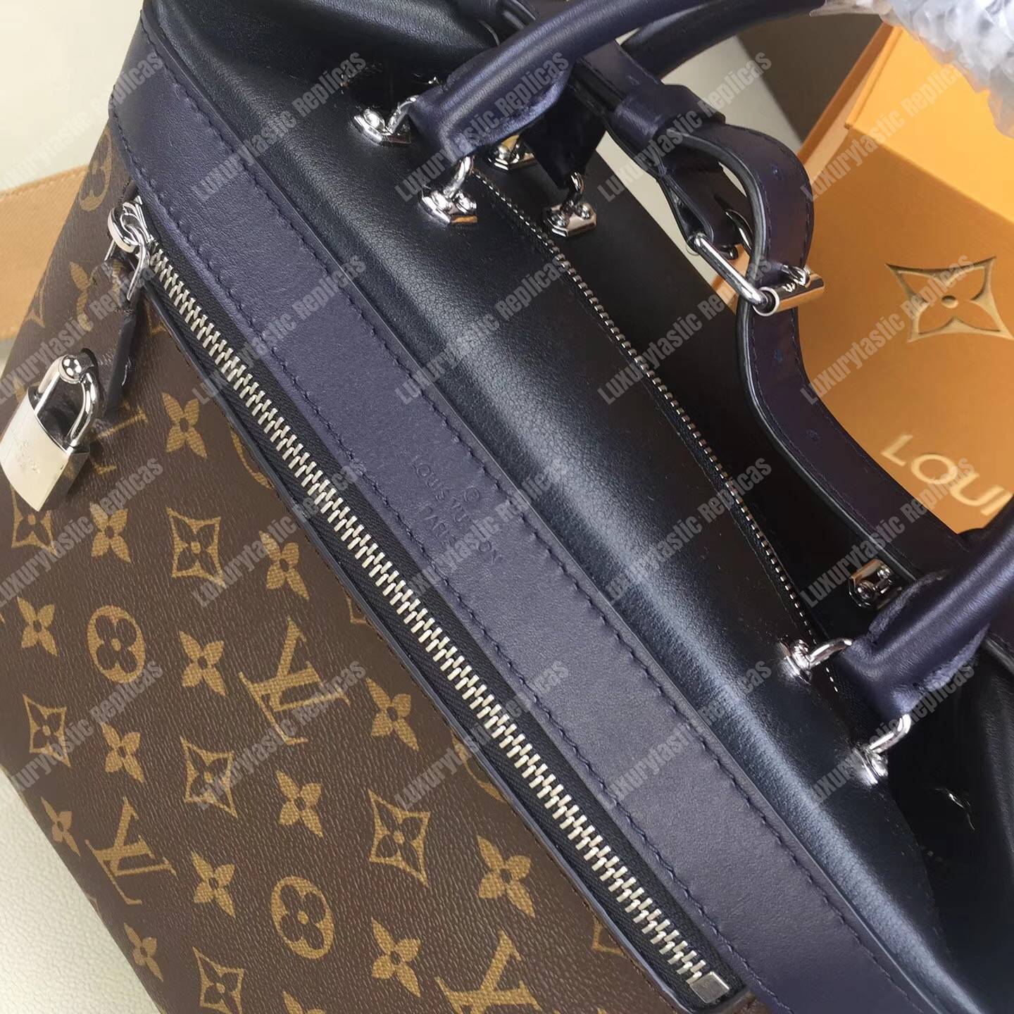 LV City Cruiser PM Tote Bag Monogram Canvas