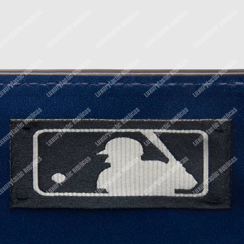 G*u*i card case with ny yankees patch royal blue