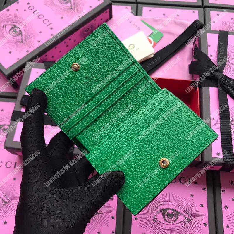 G*u*i embroidered leather card case green