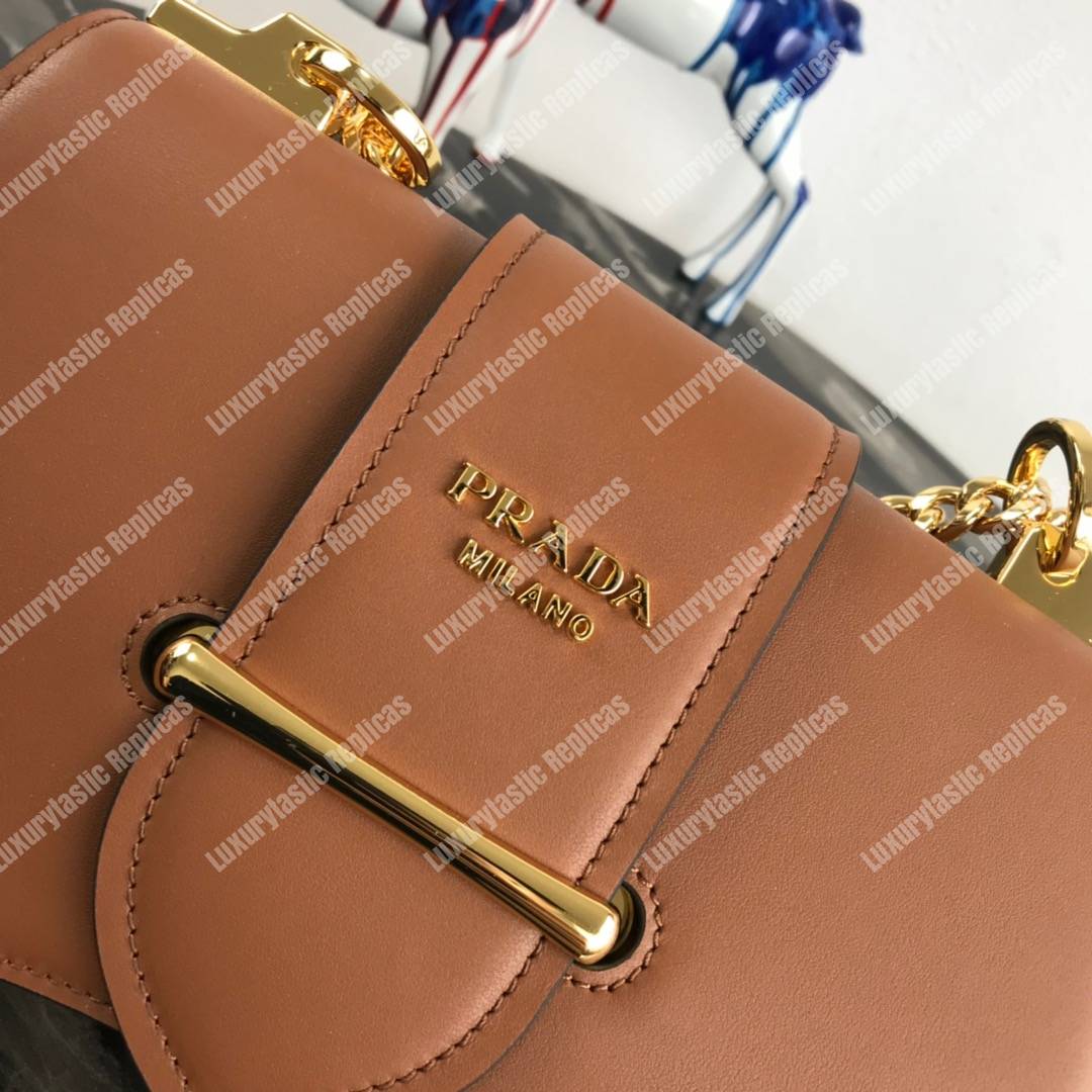 Pra*a sidonie leather shoulder bag brown