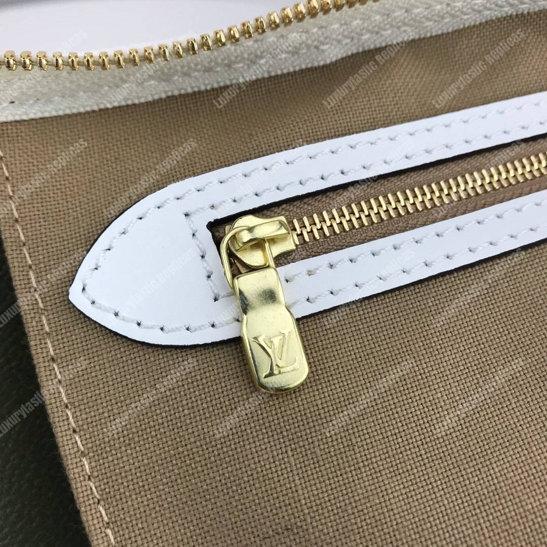 LV Speedy Bandouliere 30 Monogram Geant Creme