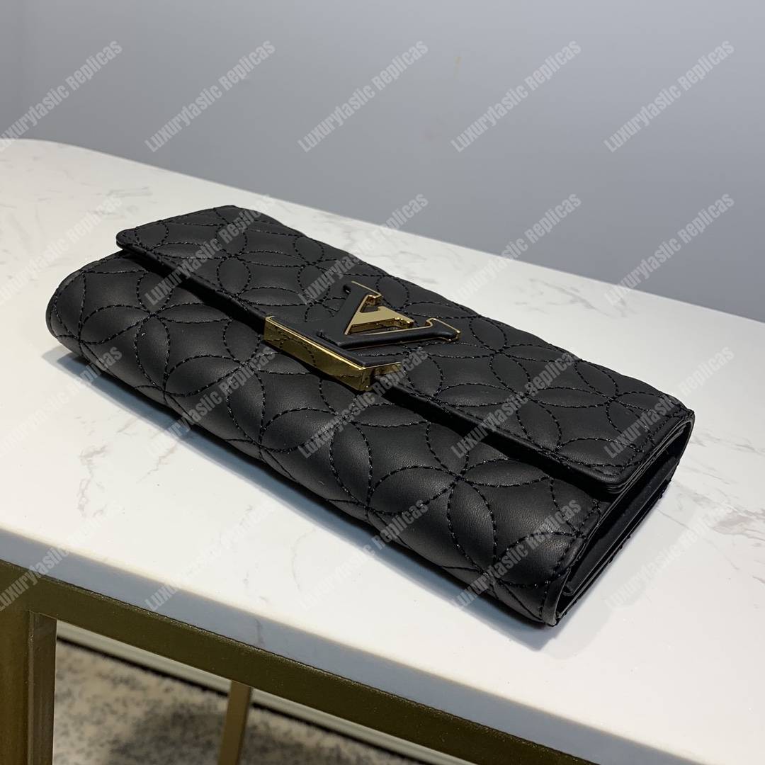LV Capucines Wallet Noir
