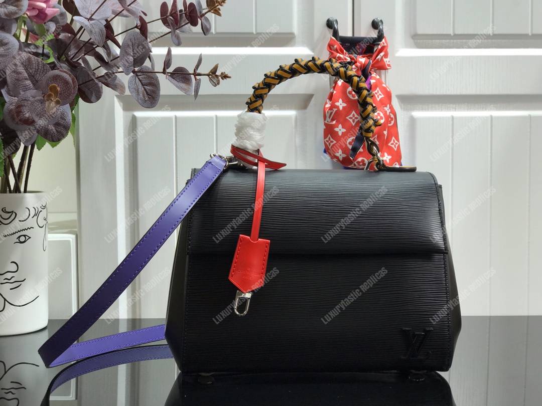 LV Cluny BB Handbag Epi Leather Black