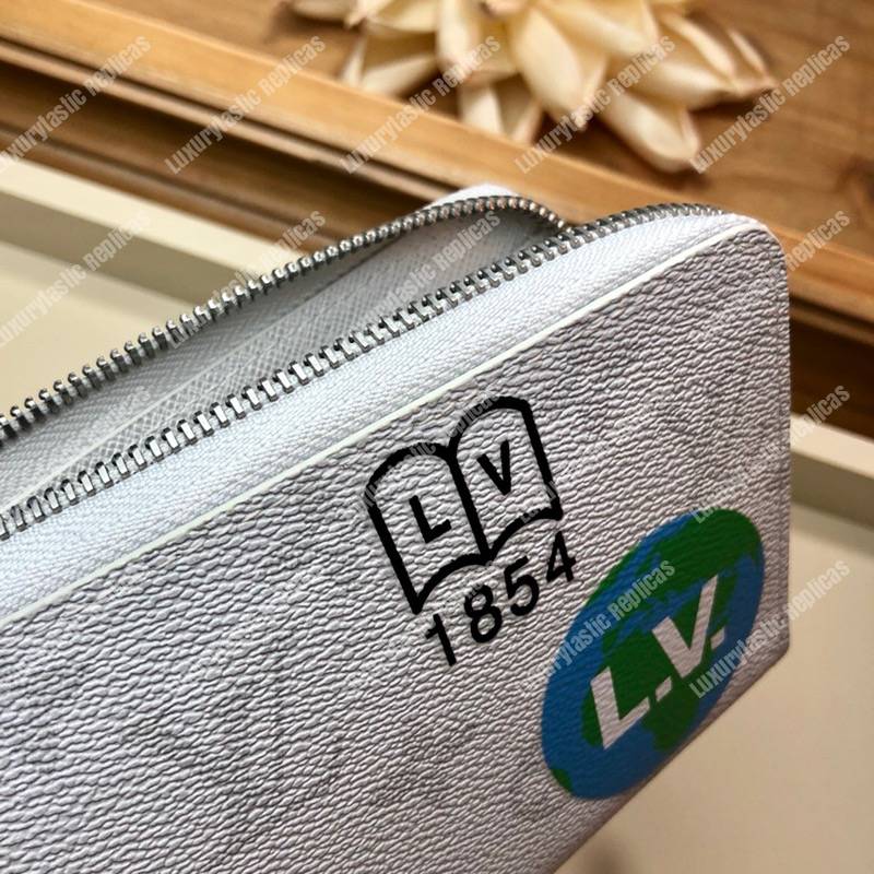 LV Zippy Organizer Monogram White