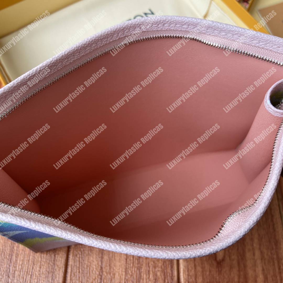 LV Escale Poche Toilette 26 Pastel
