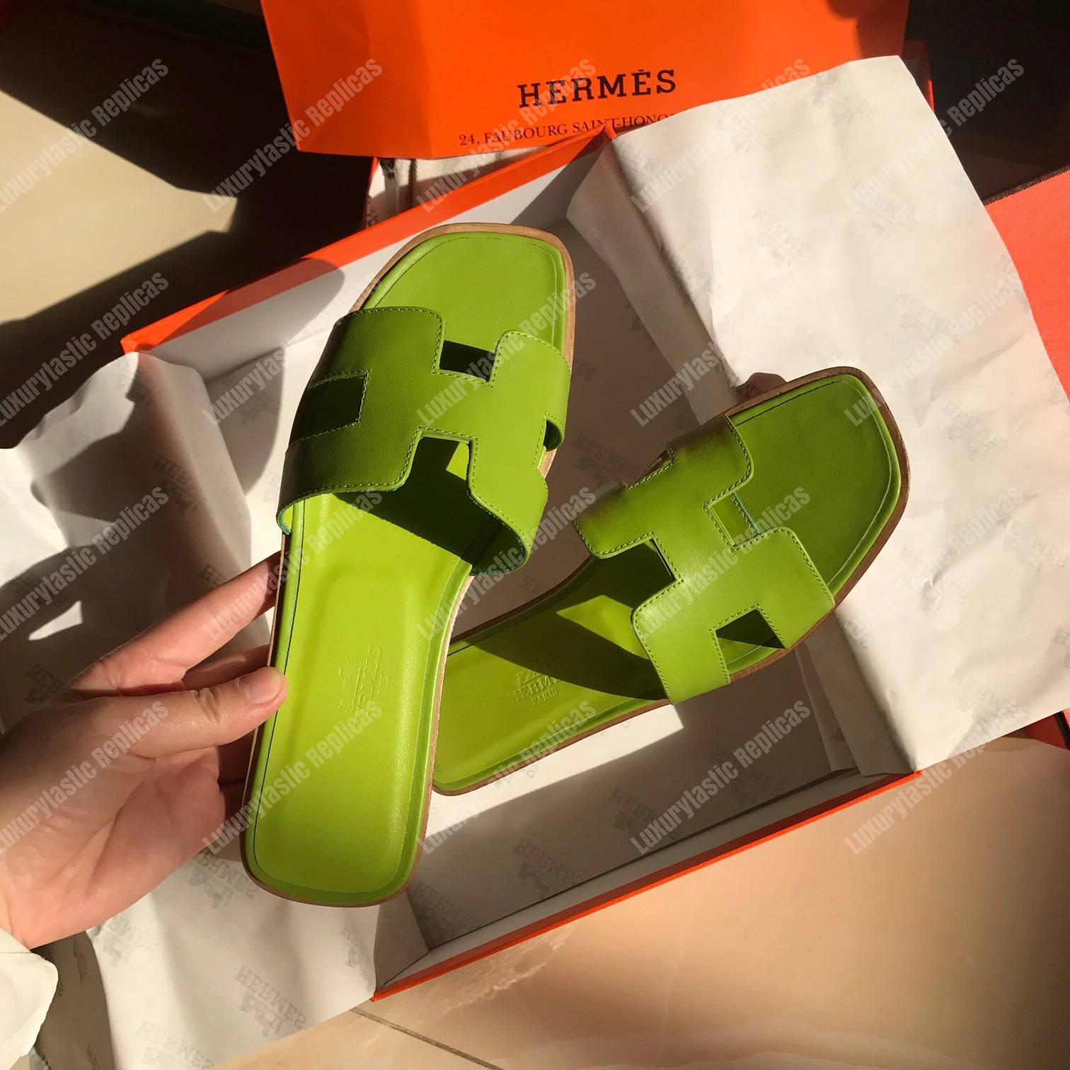 H**mes oran sandal calfskin leather green