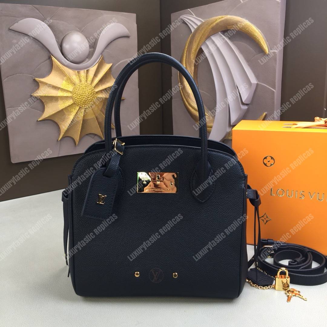LV Milla PM Veau Nuage Black