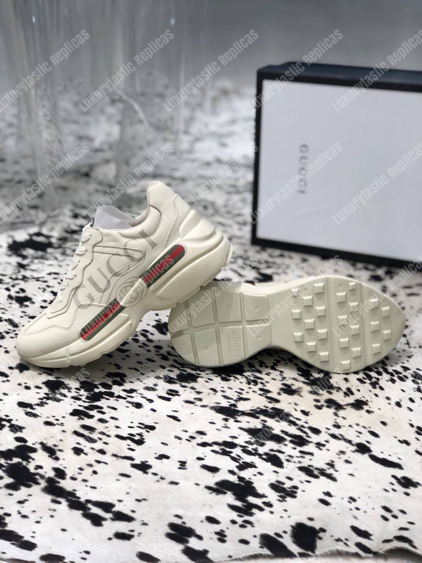 G*u*i rhyton G*u*i logo leather sneaker